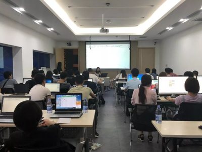 亿尚家居“新技术、新标准、新模式”培训会圆满落幕，计算机技术赋能家居行业升级